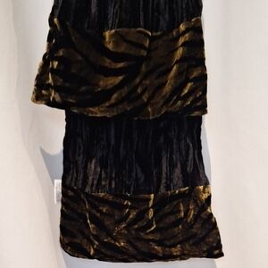 V Fraas Silk And Rayon Crush Velvet Scarf